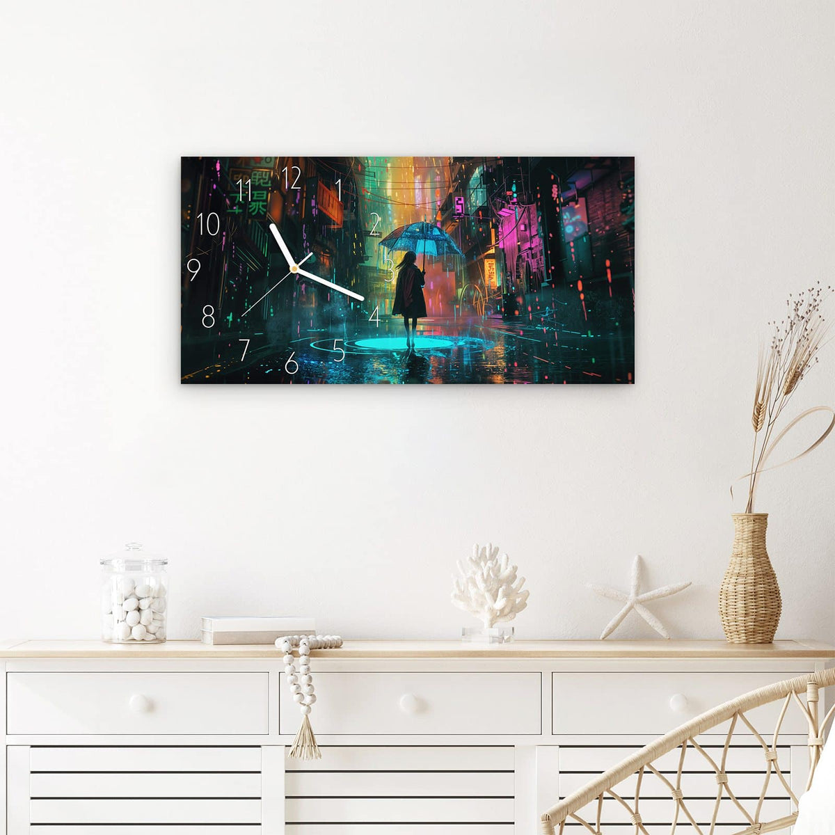 Wanduhr Regen Stadt Lichter aus Glas – Querformat 60 × 30 cm – Person mit Schirm auf nasser Straße