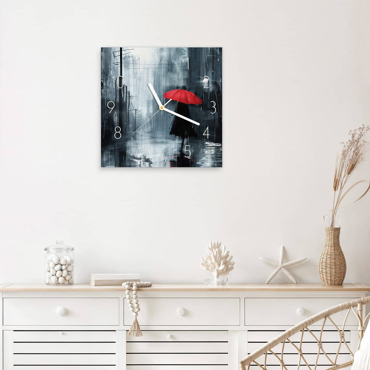 Wanduhr Roter Schirm im Regen aus Glas – Quadratisch 30 × 30 cm – Leuchtend roter Schirm im Grau