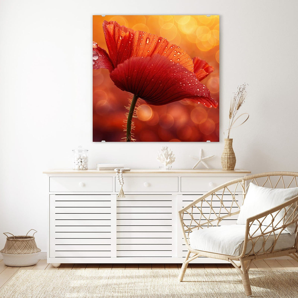 Glasbild Mohn mit Tautropfen an der Wand – Roter Klatschmohn mit vielen Wassertropfen vor goldorangem Bokeh