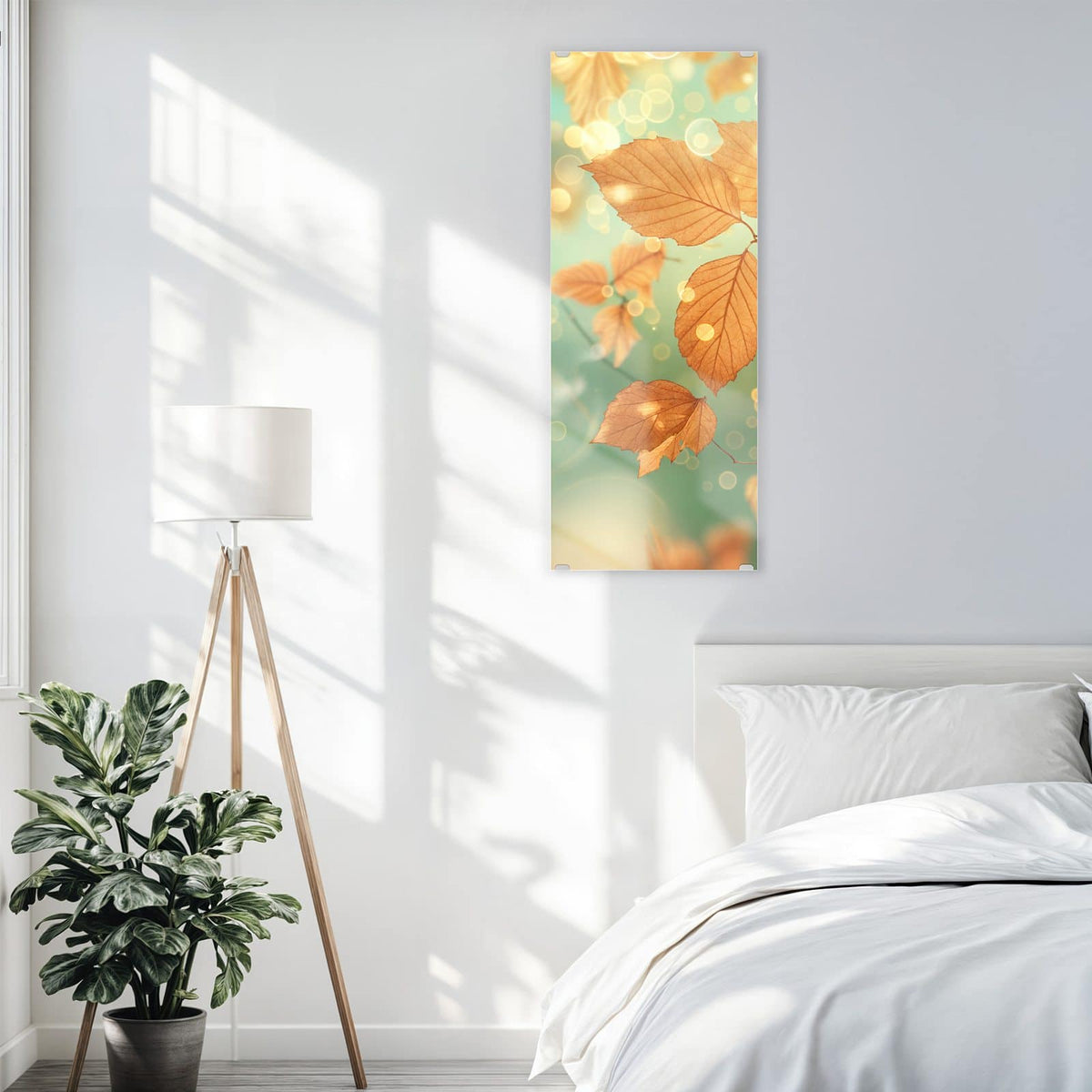 Glasbild Blätter vor Türkis an der Wand – goldbraune Herbstblätter vor mintgrün-türkisem Bokeh