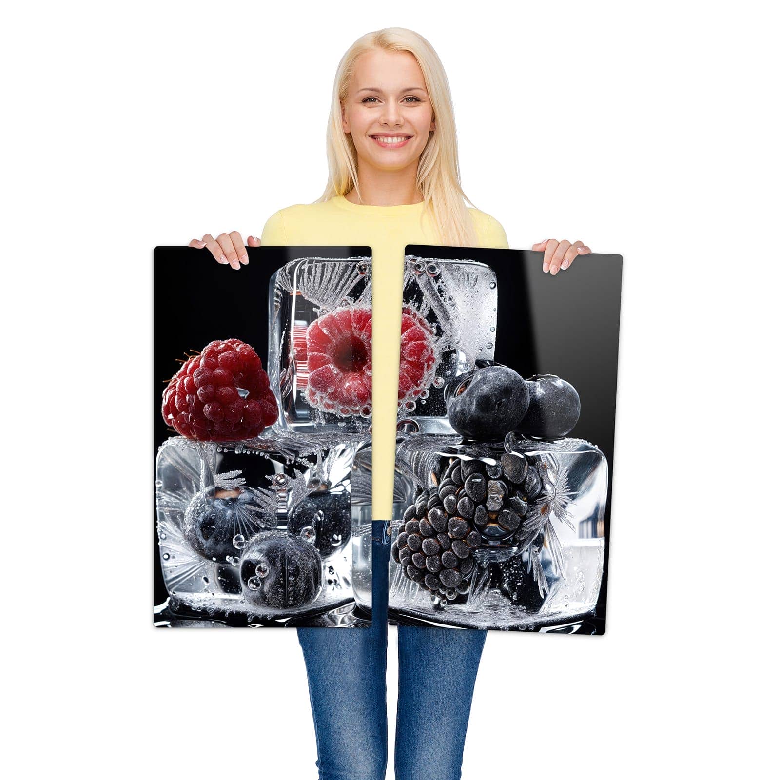 2-teilige Abdeckplatten mit Gefrorene Früchte-Motiv werden zur Größendarstellung gehalten