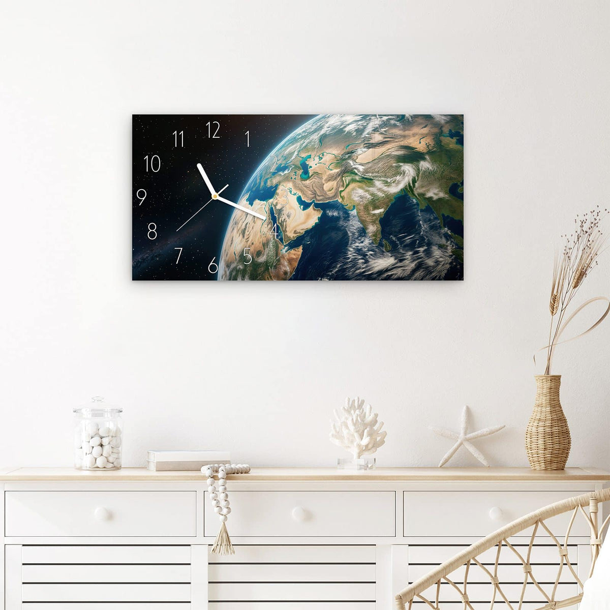 Wanduhr Sanfte Erde aus dem All aus Glas – Querformat 60 × 30 cm – Blaue Erde im Weltall