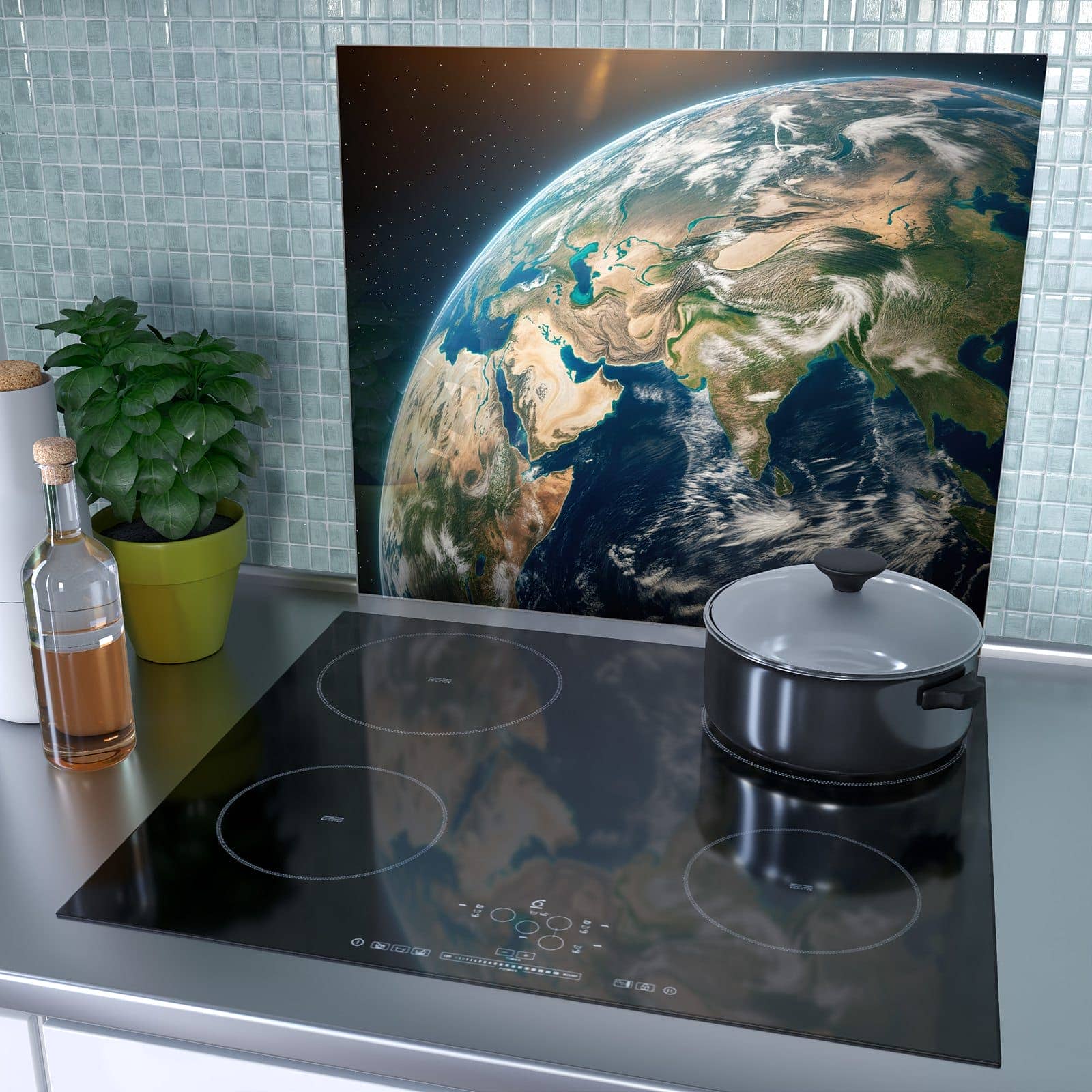 1-teilige Herdabdeckung aus Holz mit Sanfte Erde aus dem All-Motiv als Spritzschutz hinter dem Kochfeld
