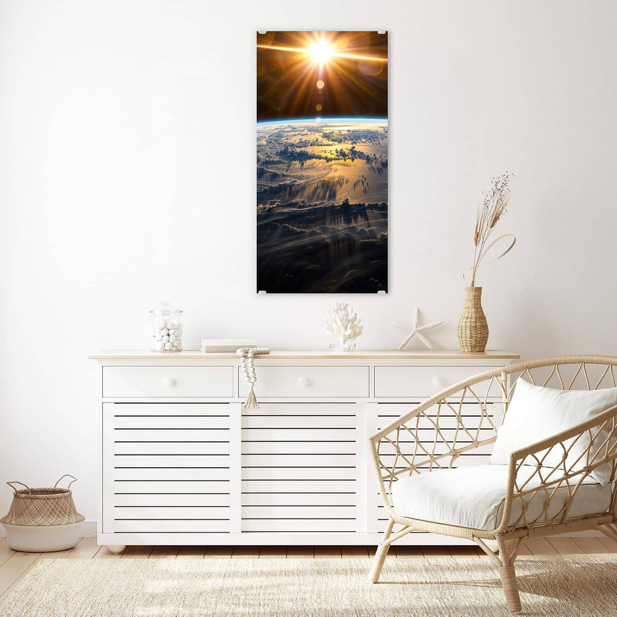 Glasbild Goldener Sonnenaufgang an der Wand – Sonne bricht als goldener Stern über der Erdkrümmung hervor, Wolkendecke darunter