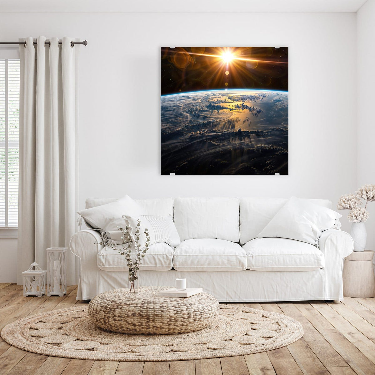 Glasbild Goldener Sonnenaufgang an der Wand – Sonne bricht als goldener Stern über der Erdkrümmung hervor, Wolkendecke darunter