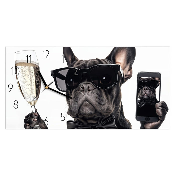 Wanduhr Sonnenbrillenhund aus Glas – Querformat 60 × 30 cm mit Ziffernblatt Elegant