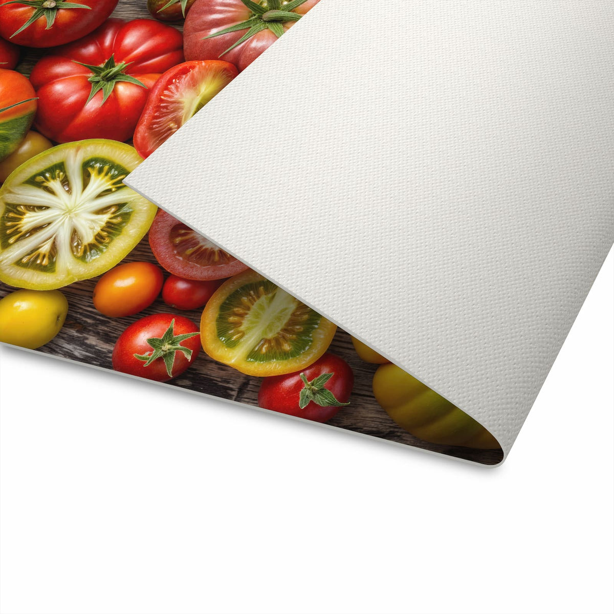 Komfortabler Küchenteppich mit Motiv Verschiedene Tomaten rutschfest in der Unterseite
