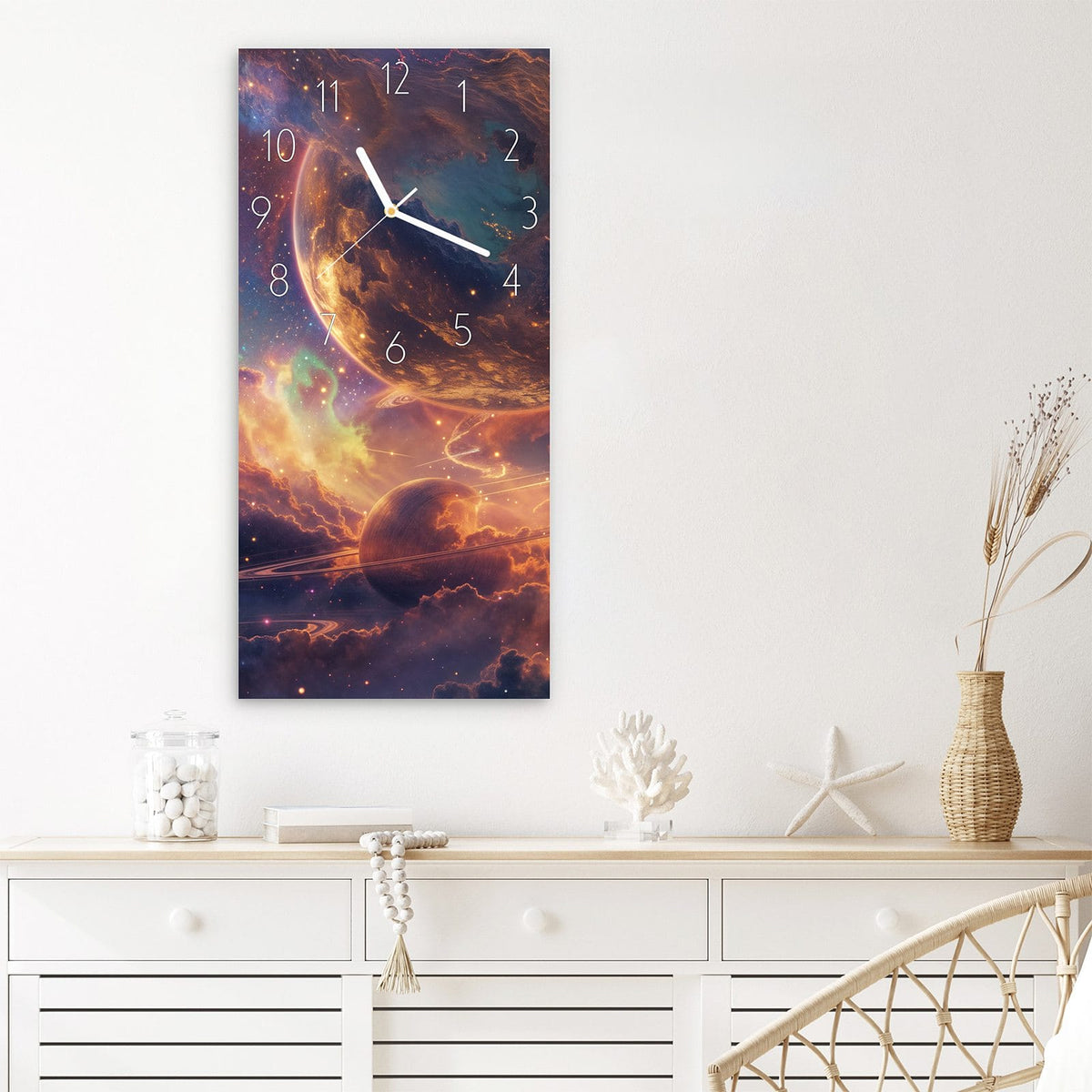 Wanduhr Galaxie Fantasy aus Glas – Farbenprächtige Planeten und Nebel