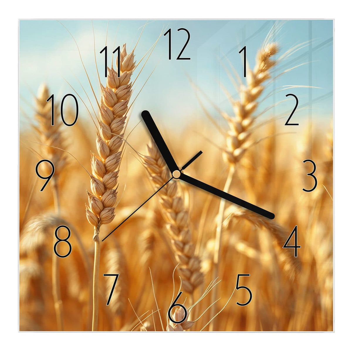 Wanduhr aus Glas, Ziffernblatt Elegant mit Motiv Weizen im Sonnenlicht: Goldene Weizenähren in Nahaufnahme vor hellblauem, fast wolkenlosem Himmel