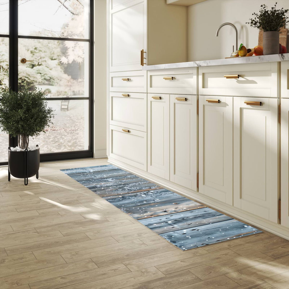 Hygienischer Bodenläufer Teppich mit Motiv Winter Holzpaneele in heller Küche