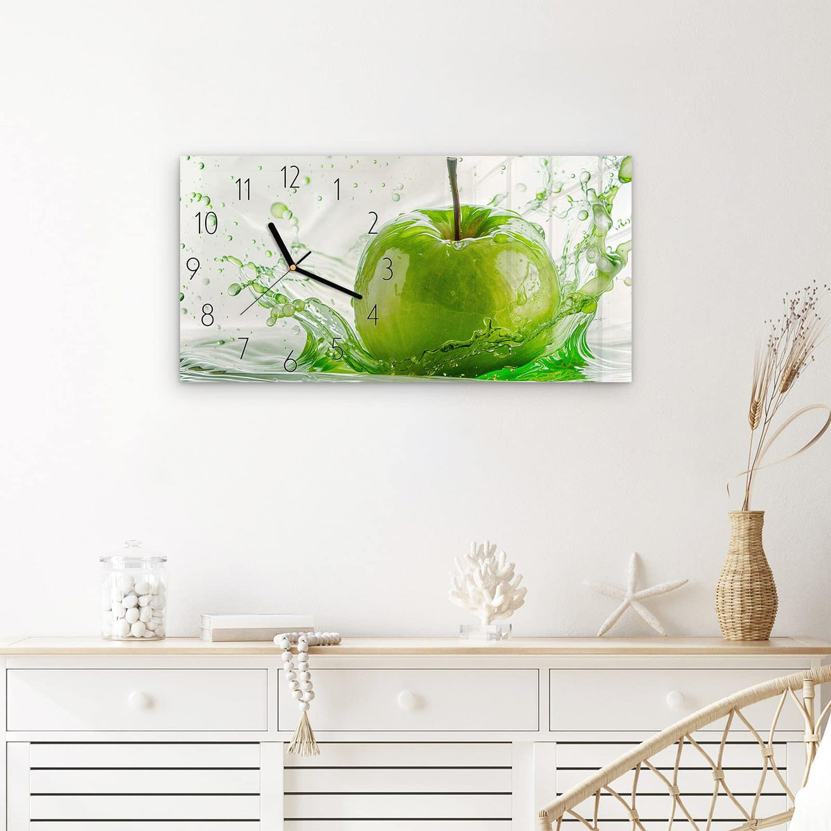 Wanduhr Apfel Spritzer aus Glas – Querformat 60 × 30 cm – Grüner Apfel im Wasserspritzer