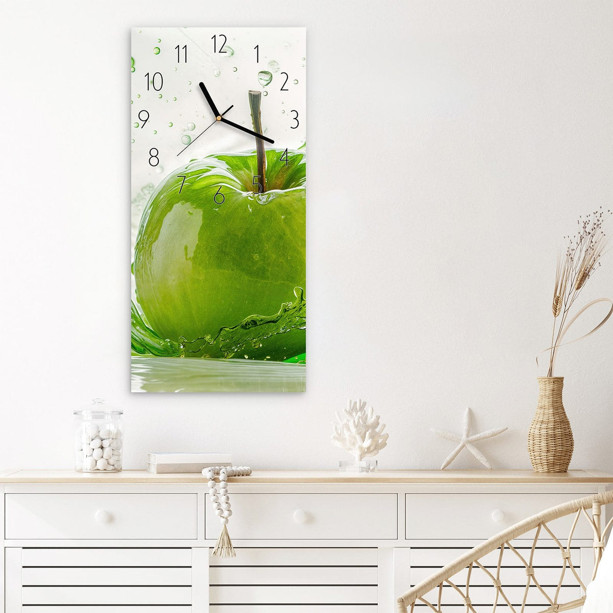 Wanduhr Apfel Spritzer aus Glas – Grüner Apfel im Wasserspritzer