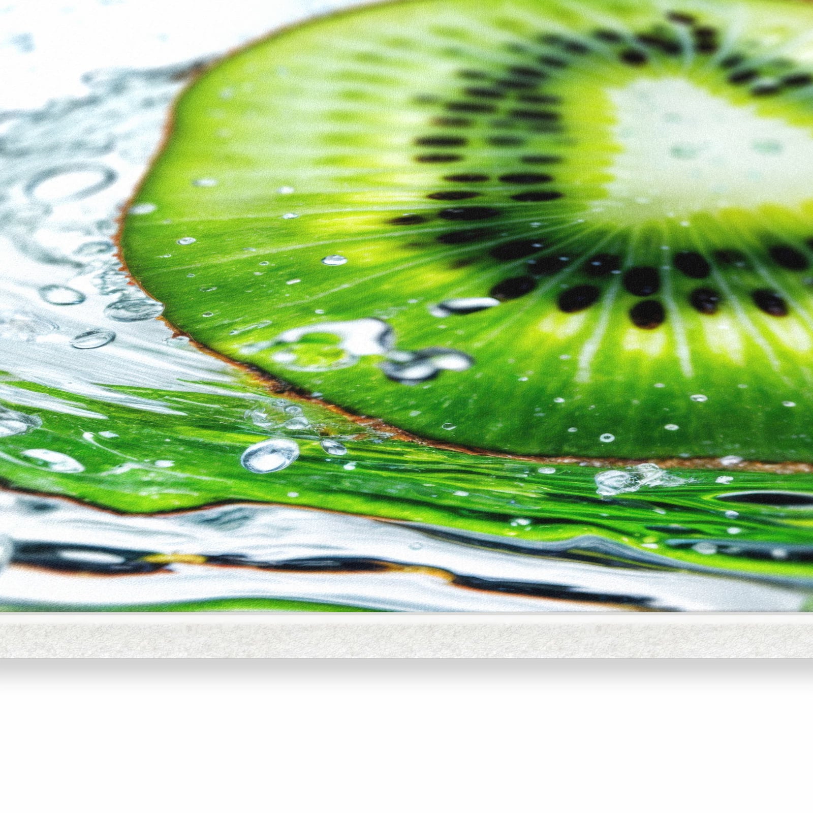 Teppichläufer für die Küche mit Motiv Kiwi im Wasser in seitlicher Ansicht für sichere Aufbewahrung