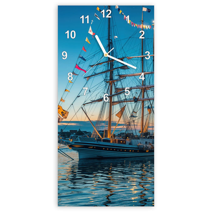 Wanduhr Schiffe im Hafen aus Glas – Hochformat 30 × 60 cm mit Ziffernblatt Modern