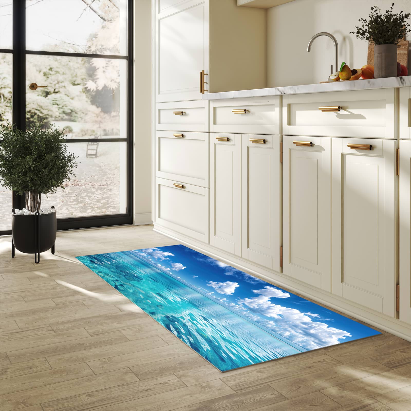 Flacher Küchenläufer nach Maß mit Motiv Meereshorizont in heller Küche