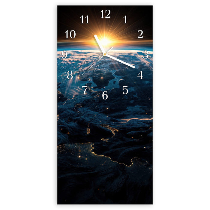 Wanduhr Sonnenaufgang Erde Panorama aus Glas – Hochformat 30 × 60 cm mit Ziffernblatt Klassisch
