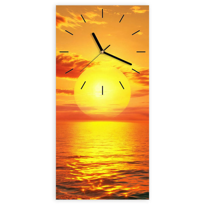 Wanduhr Sonnenuntergang am Meer aus Glas – Hochformat 30 × 60 cm mit Ziffernblatt Linie