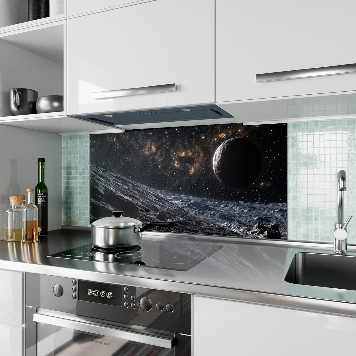 Küchenrückwand aus Glas Mondlandschaft im All im Hochformat als Spritzschutz hinter dem Kochfeld, über dem Fliesenspiegel montiert