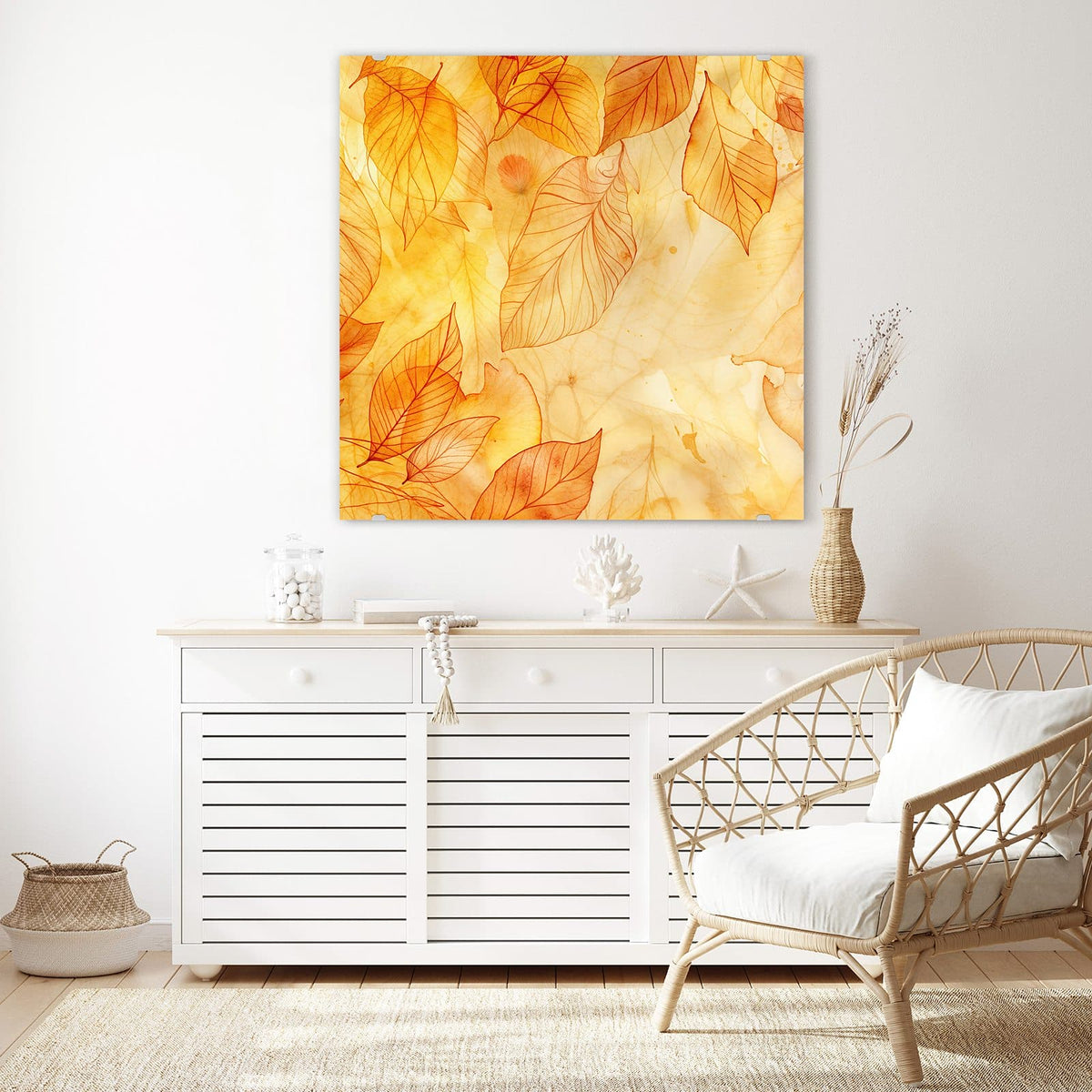 Glasbild Durchscheinendes Laub an der Wand – Aquarellartige, durchscheinende Blätter in Gold, Orange und Bernstein, übereinandergelegt