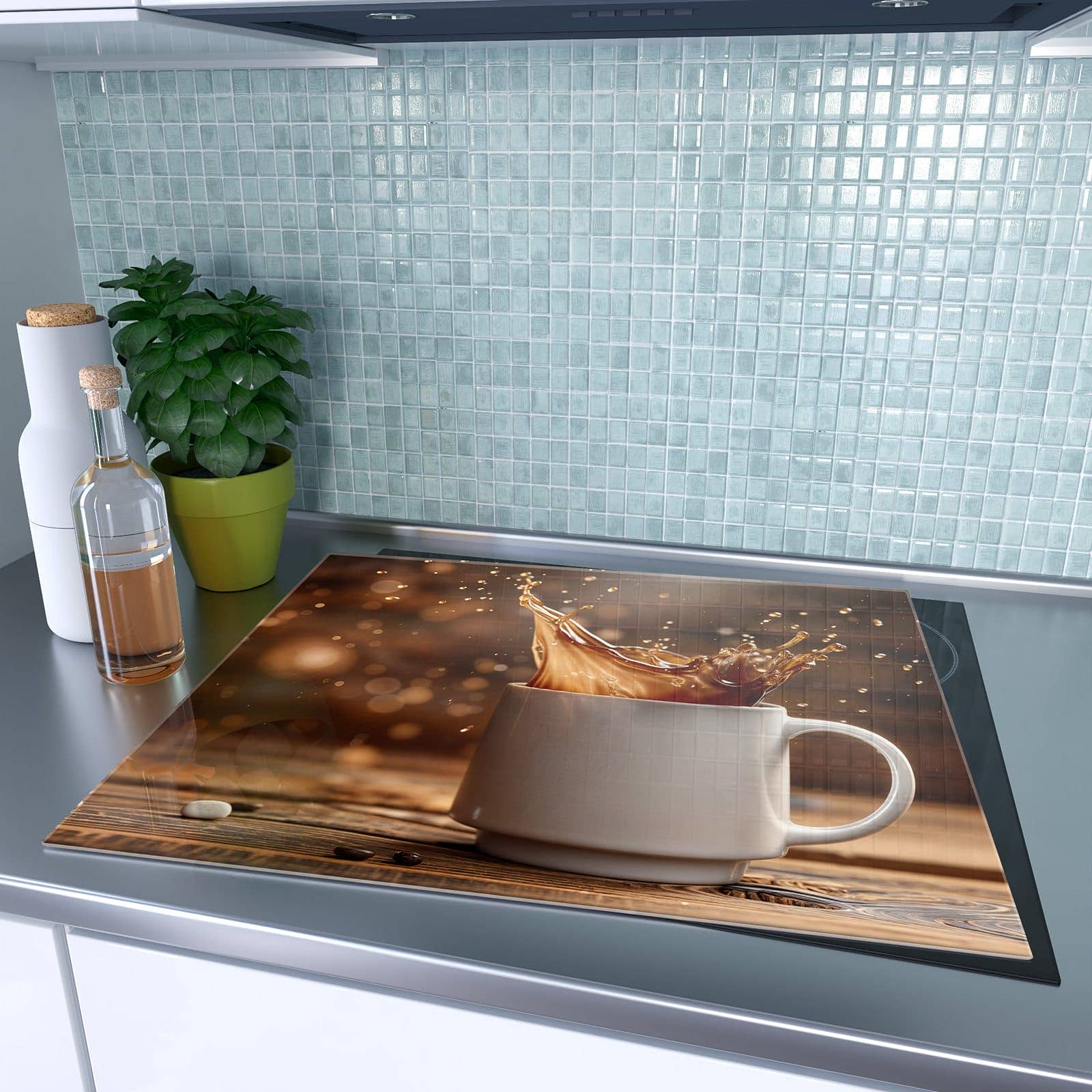 1-teilige Herdabdeckplatte aus Glas mit Kaffee Spritzer-Motiv auf dem Ceranfeld