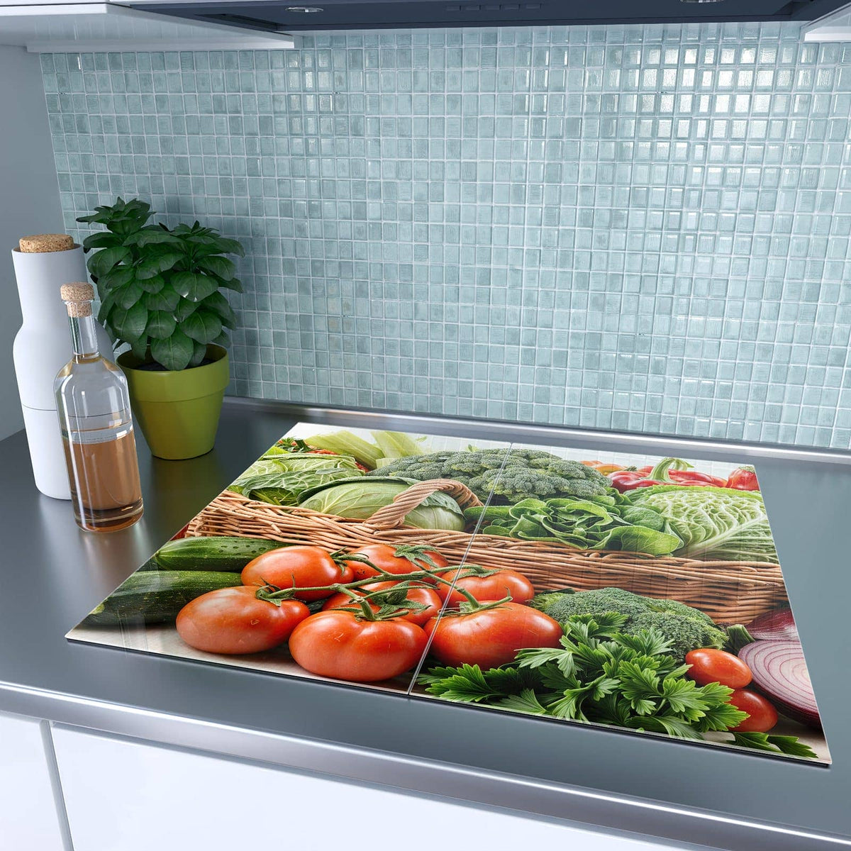 Herdabdeckplatte Voller Gemüsekorb – Gemüsekorb mit Brokkoli und Tomaten