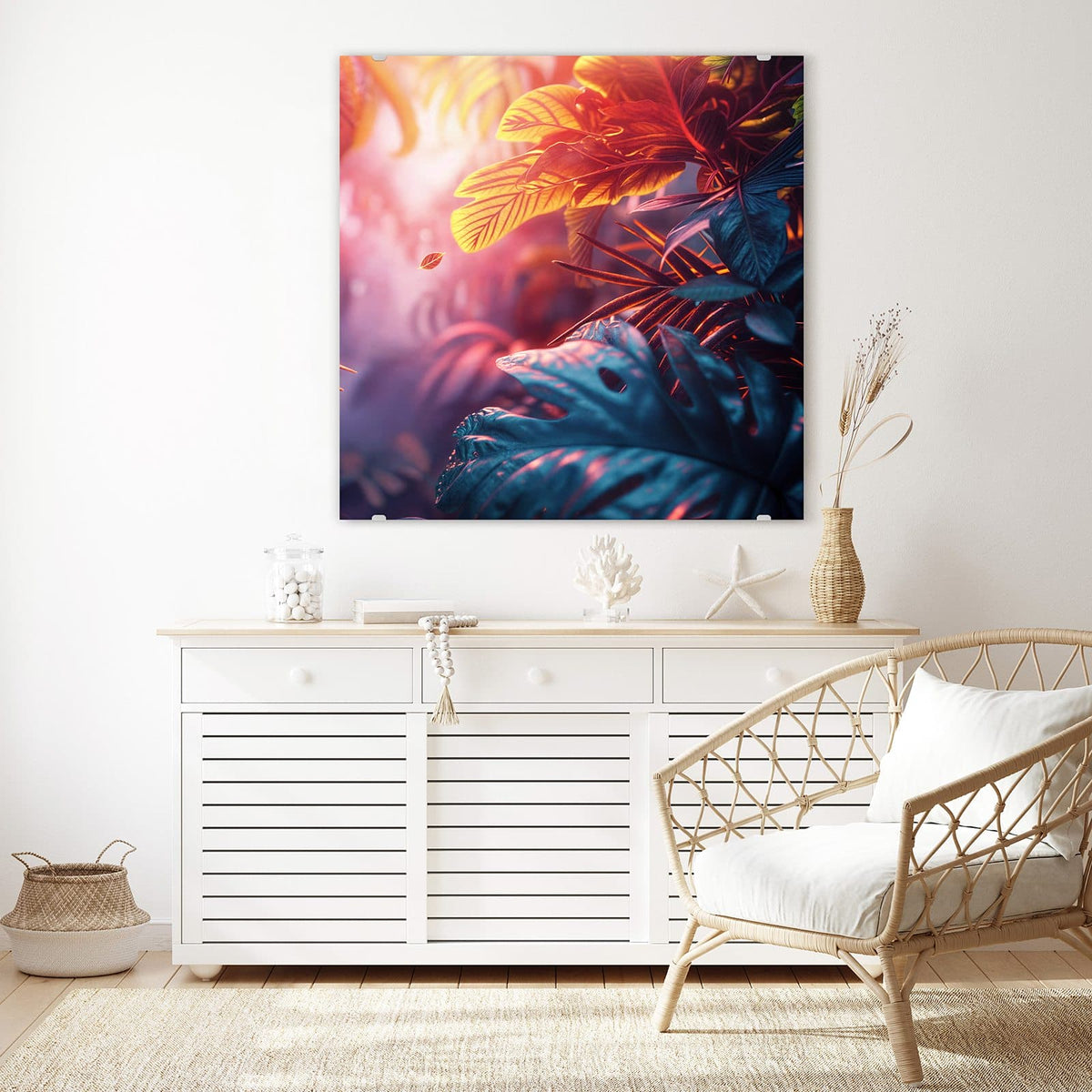 Glasbild Dschungel im Neonlicht an der Wand – Tropische Monstera- und Palmblätter in Petrol und Rot in rosa Kunstlicht