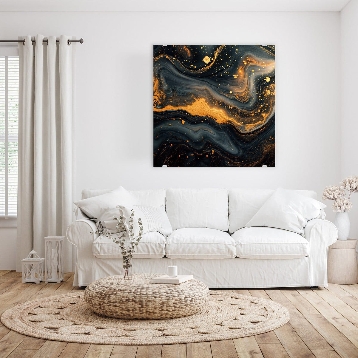 Glasbild Marmor mit Goldadern an der Wand – Schwarz-graue Marmorierung mit breiten Goldadern und Goldsprenkeln