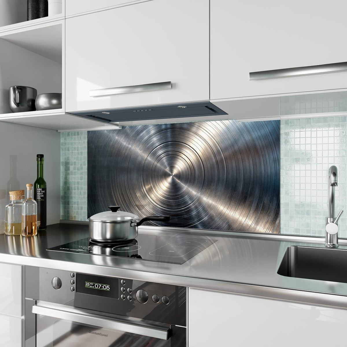 Küchenrückwand aus Glas Konzentrische Kreise im Hochformat als Spritzschutz hinter dem Kochfeld, über dem Fliesenspiegel montiert