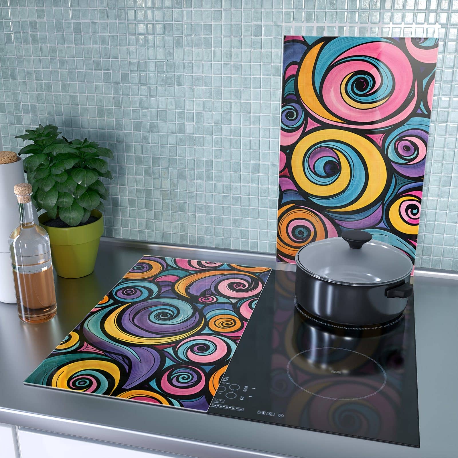2-teilige Herdabdeckplatte für Ceranfeld mit Farbige Spiralen-Motiv als Spritzschutz hinter dem Kochfeld