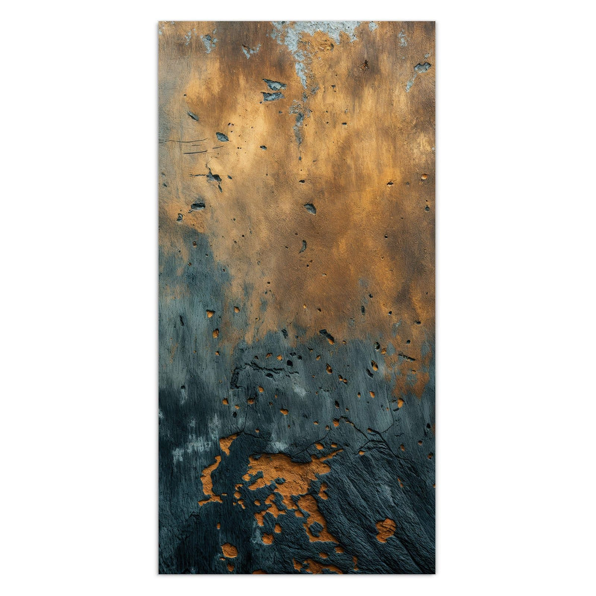 Oben rostig-goldene, unten schiefergrau-blaue verwitterte Metall-/Steinfläche