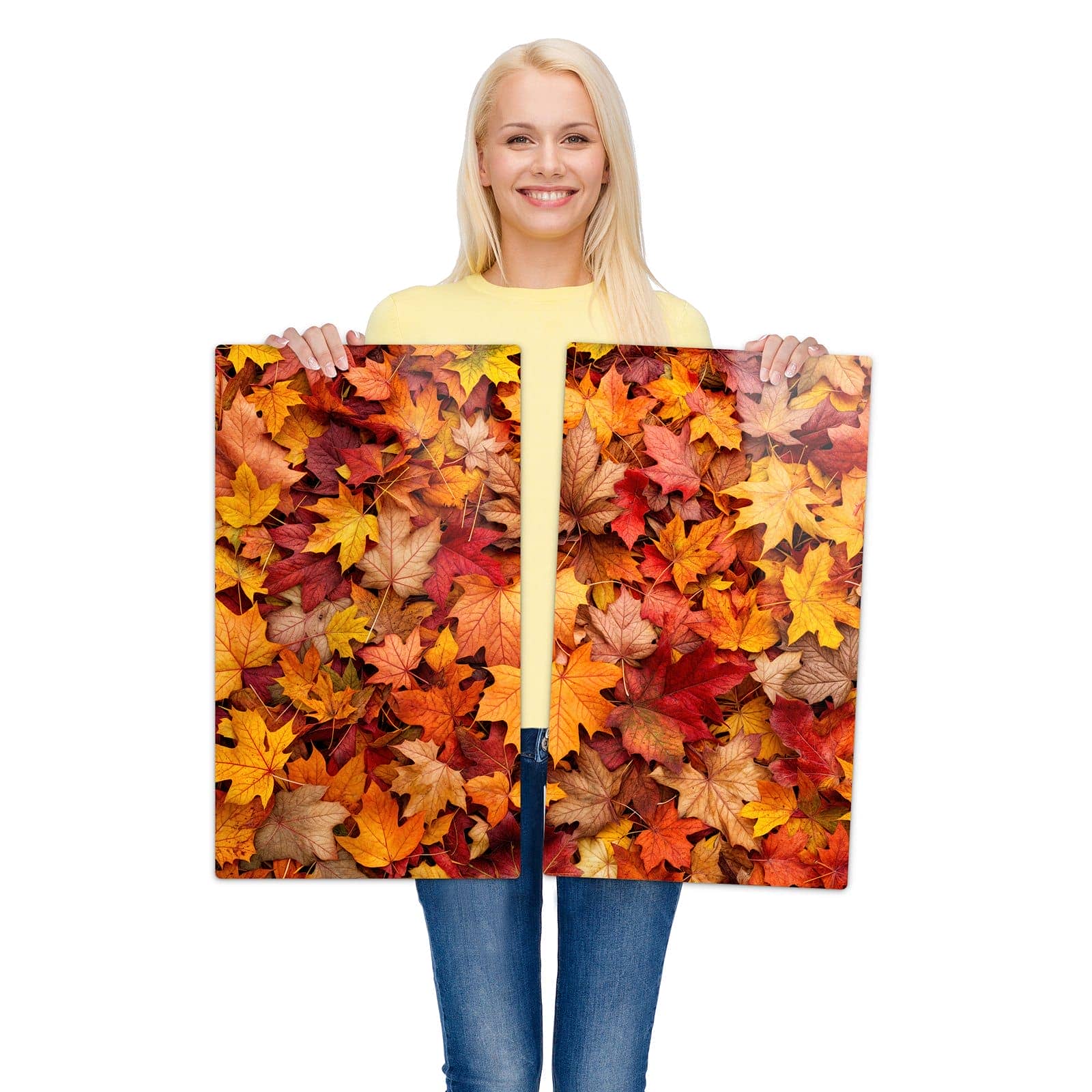 2-teilige Herdabdeckplatten mit Herbstlaub-Motiv wird zur Größendarstellung gehalten