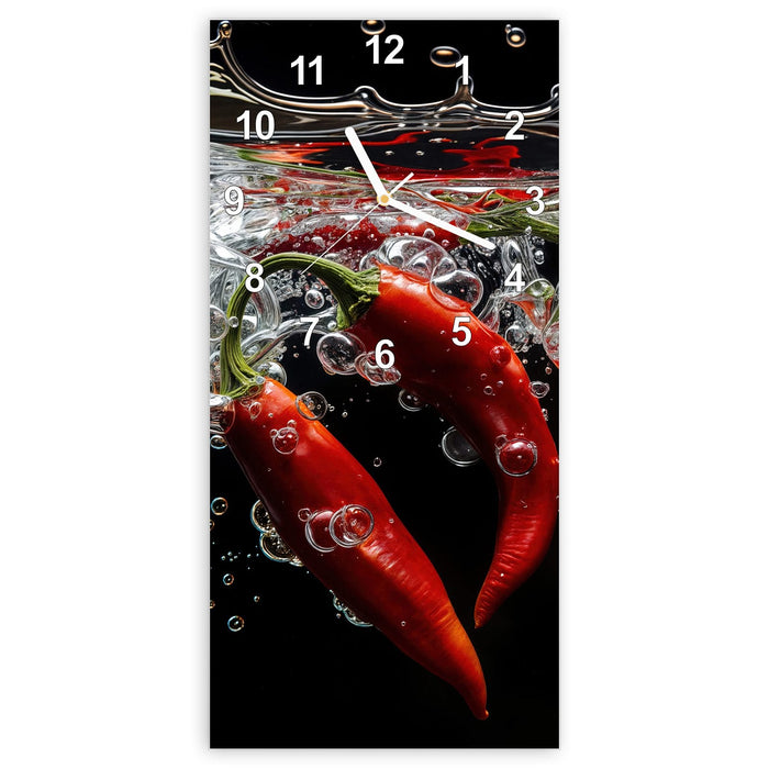 Wanduhr Chili unter Wasser aus Glas – Hochformat 30 × 60 cm mit Ziffernblatt Modern
