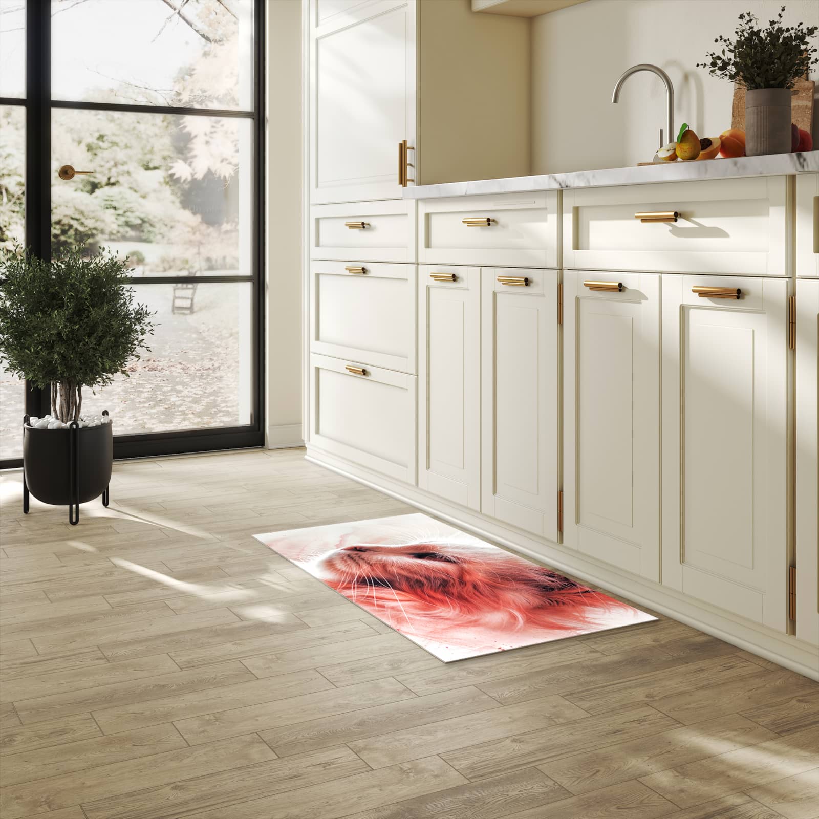 Rutschhemmender dünner Teppich mit Motiv Katze Profil Rouge in heller Küche