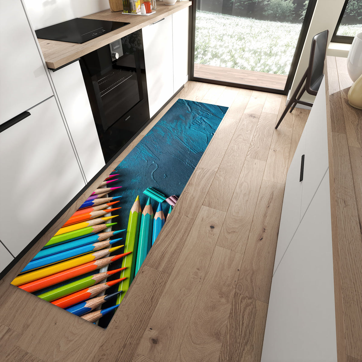 Komfortabler Küchenteppich mit Motiv Buntstifte auf Holz in moderner Küche