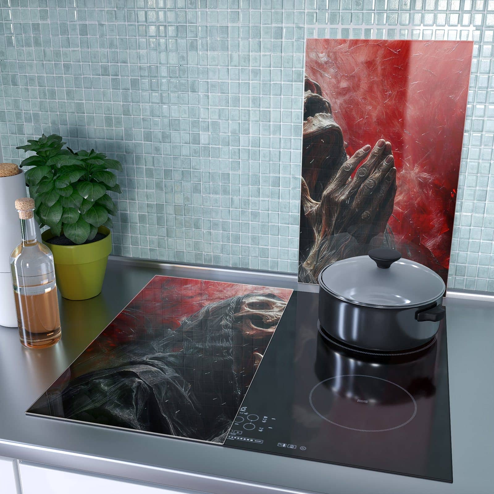 2-teilige Glasplatte für Herd mit Skelettbetende Hände-Motiv als Spritzschutz hinter dem Kochfeld