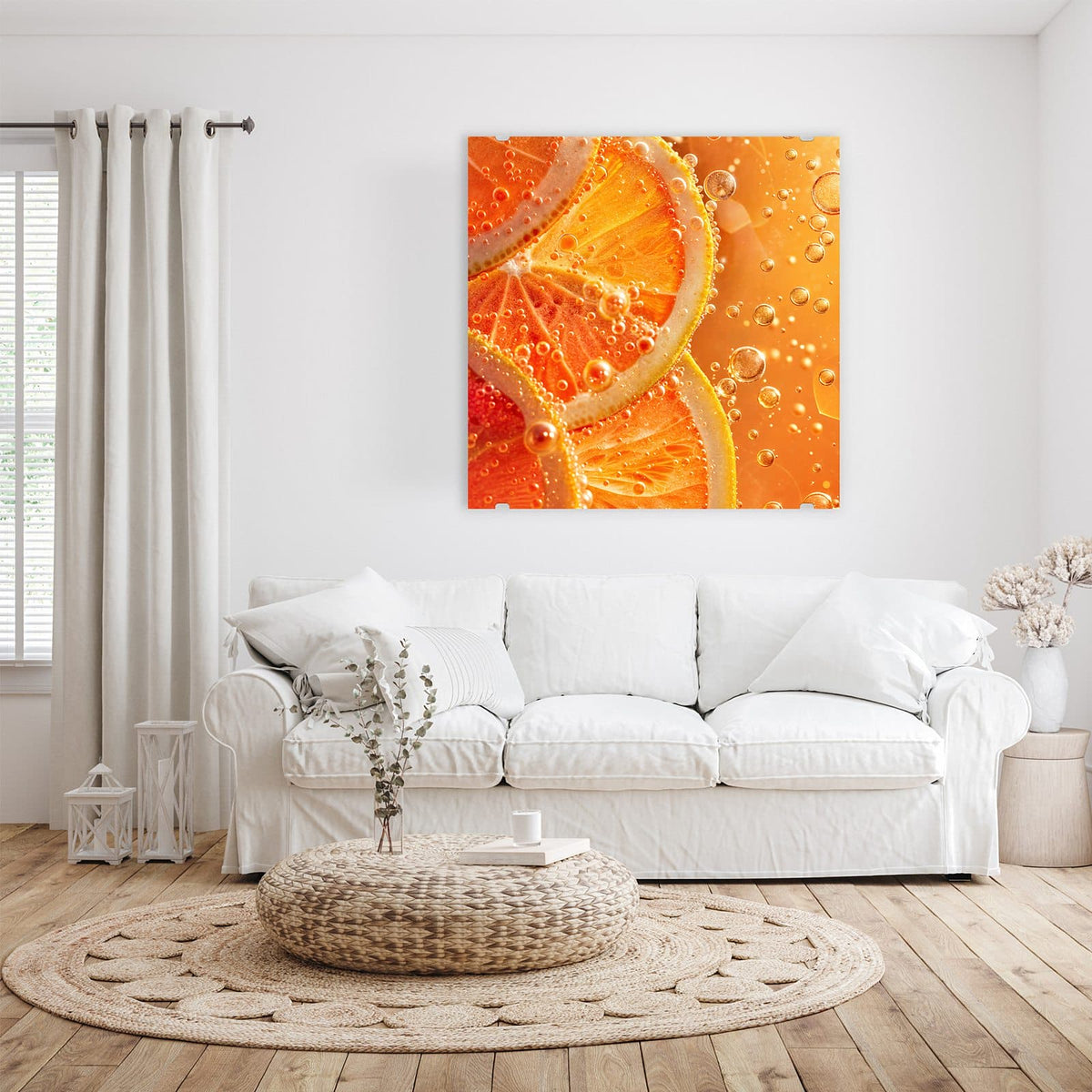 Glasbild Orangen im Sprudel an der Wand – Orangen- und Blutorangenscheiben in sprudelnder orangener Flüssigkeit