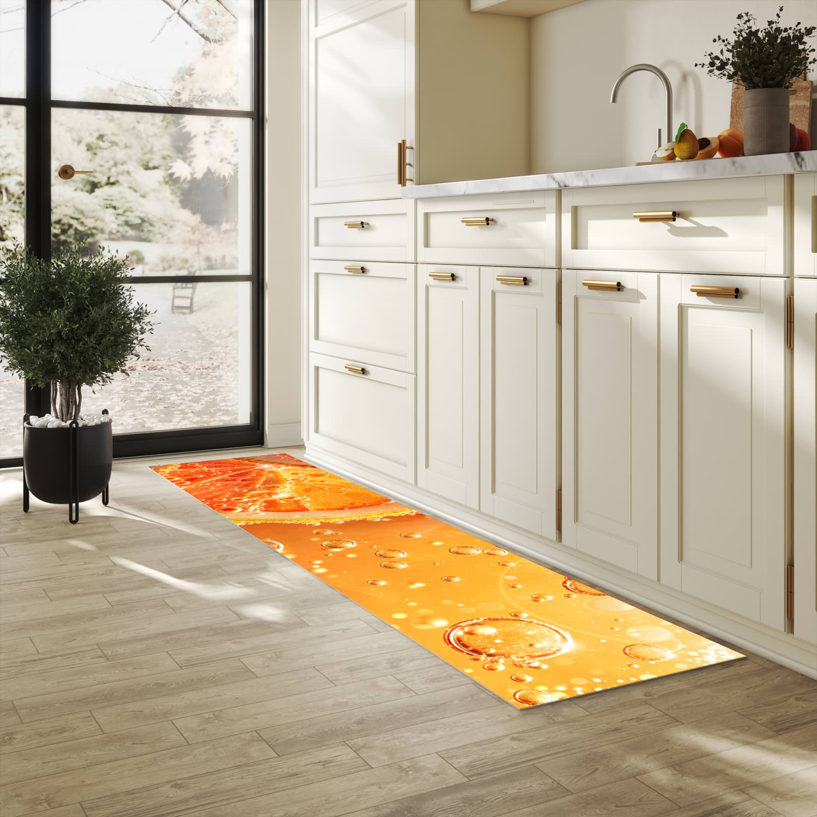 Bodenschonender Küchenteppich mit Motiv Spritzige Orange in heller Küche
