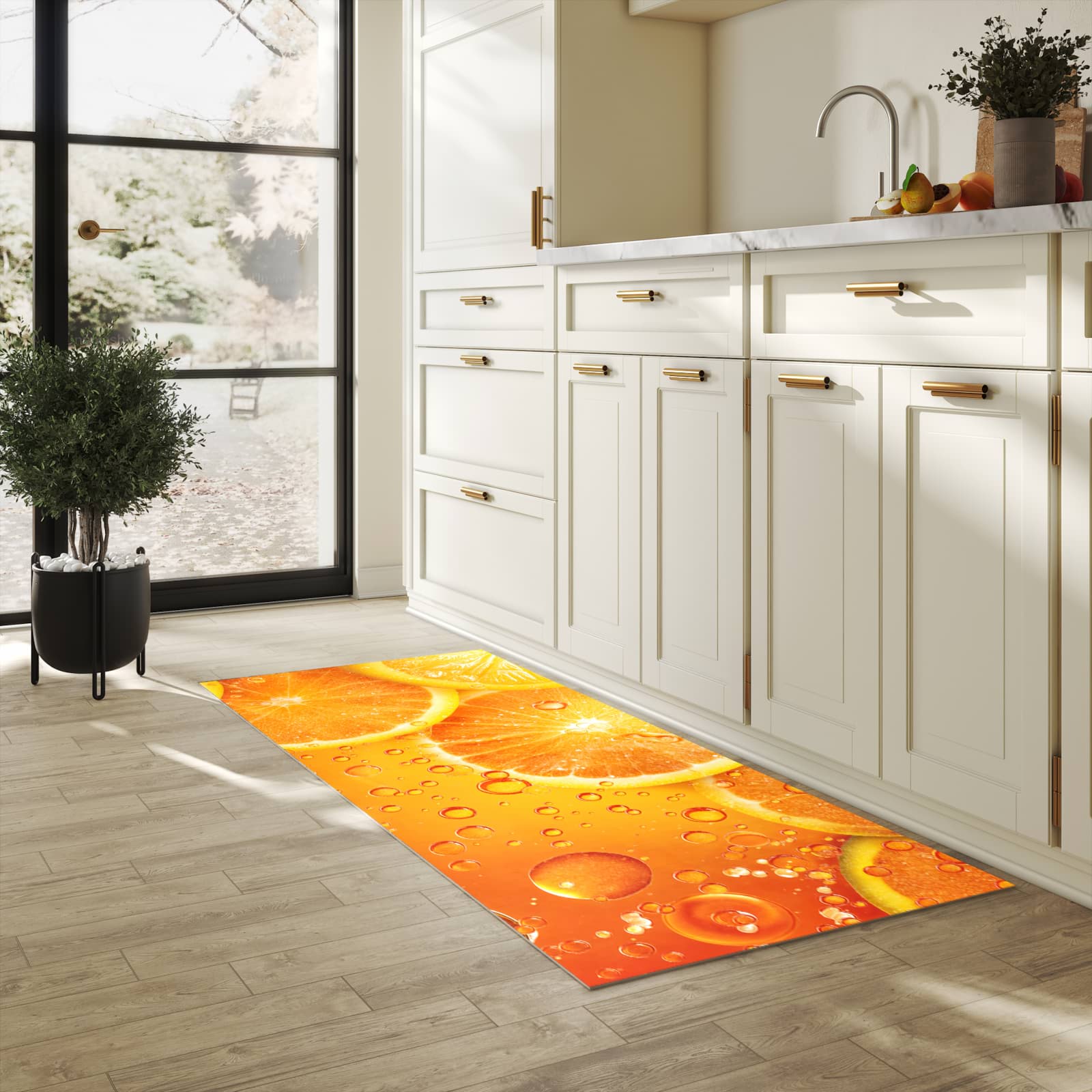 Komfortabler Küchenläufer nach Maß mit Motiv Erfrischende Orange in heller Küche