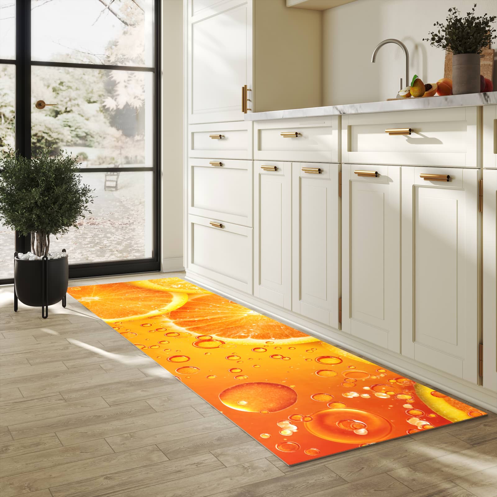 Pflegeleichter moderner Küchenläufer mit Motiv Erfrischende Orange in heller Küche