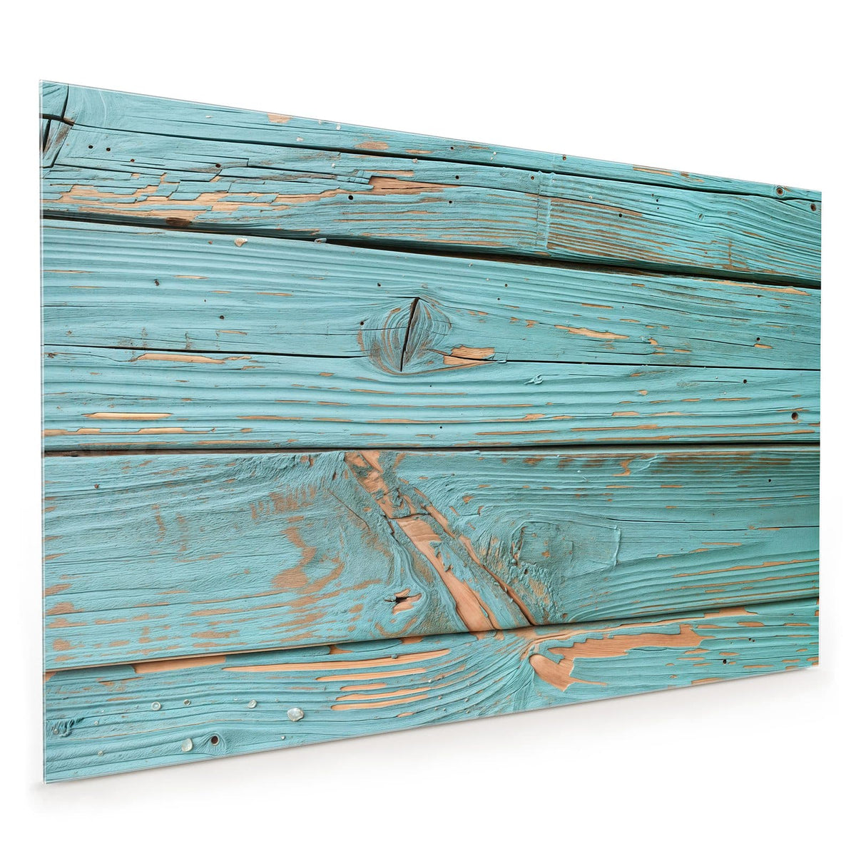 Küchenrückwand aus Glas im Hochformat: Waagerechte Bretter mit kräftig türkisem Lack, der großflächig abplatzt und orangebraunes Holz freilegt