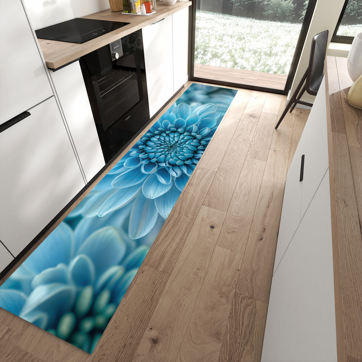 Langlebiger Küchenläufer mit Motiv Blume von Blaue in moderner Küche