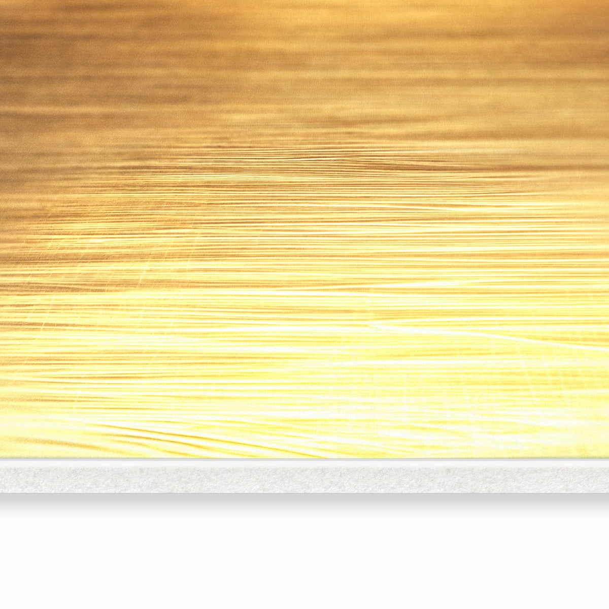 Geruchsneutraler abwaschbarer Küchenteppich mit Motiv Golden Textured Surface in seitlicher Ansicht