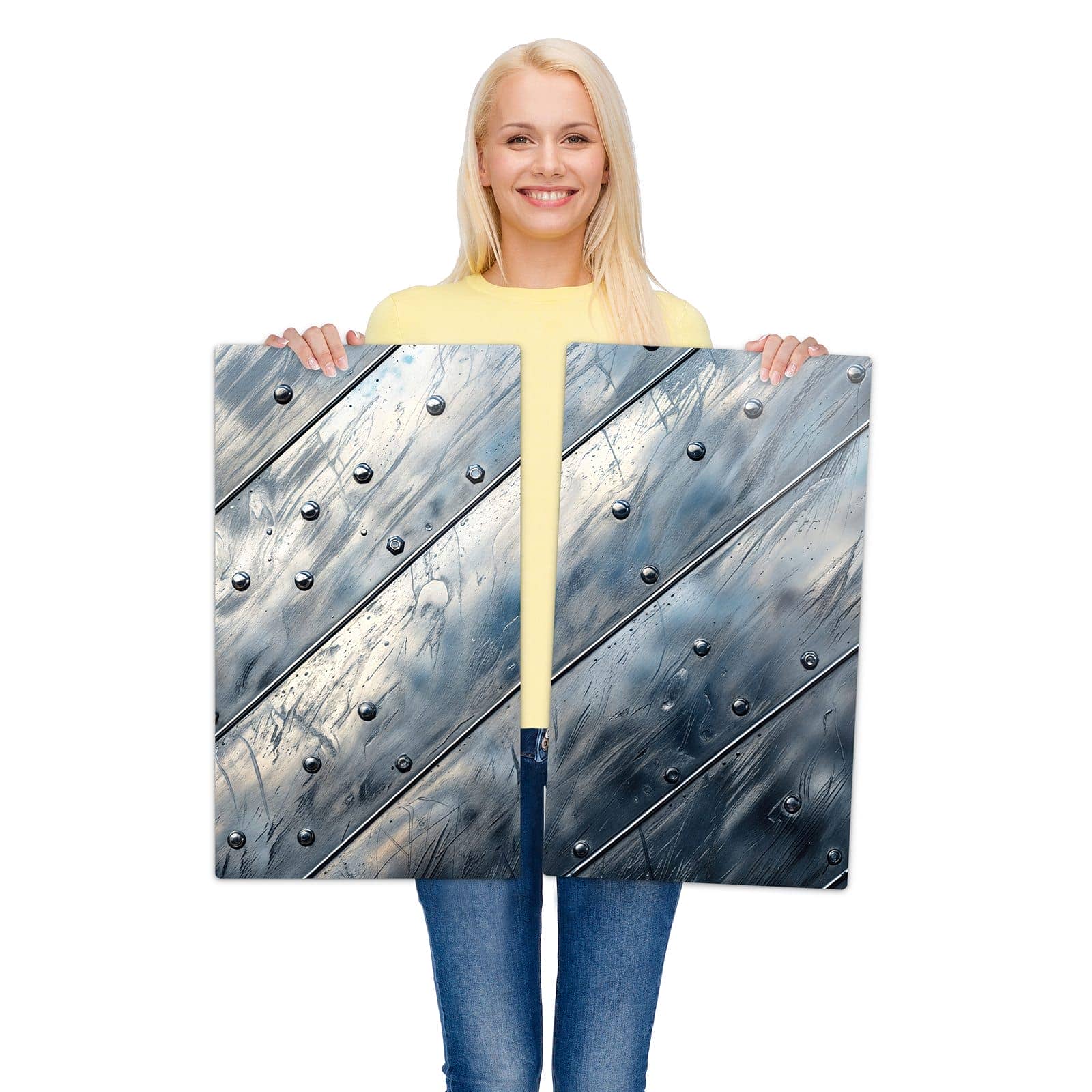 2-teilige Glasabdeckplatte für Ceranfeld mit Metallplatte-Motiv wird zur Größendarstellung gehalten