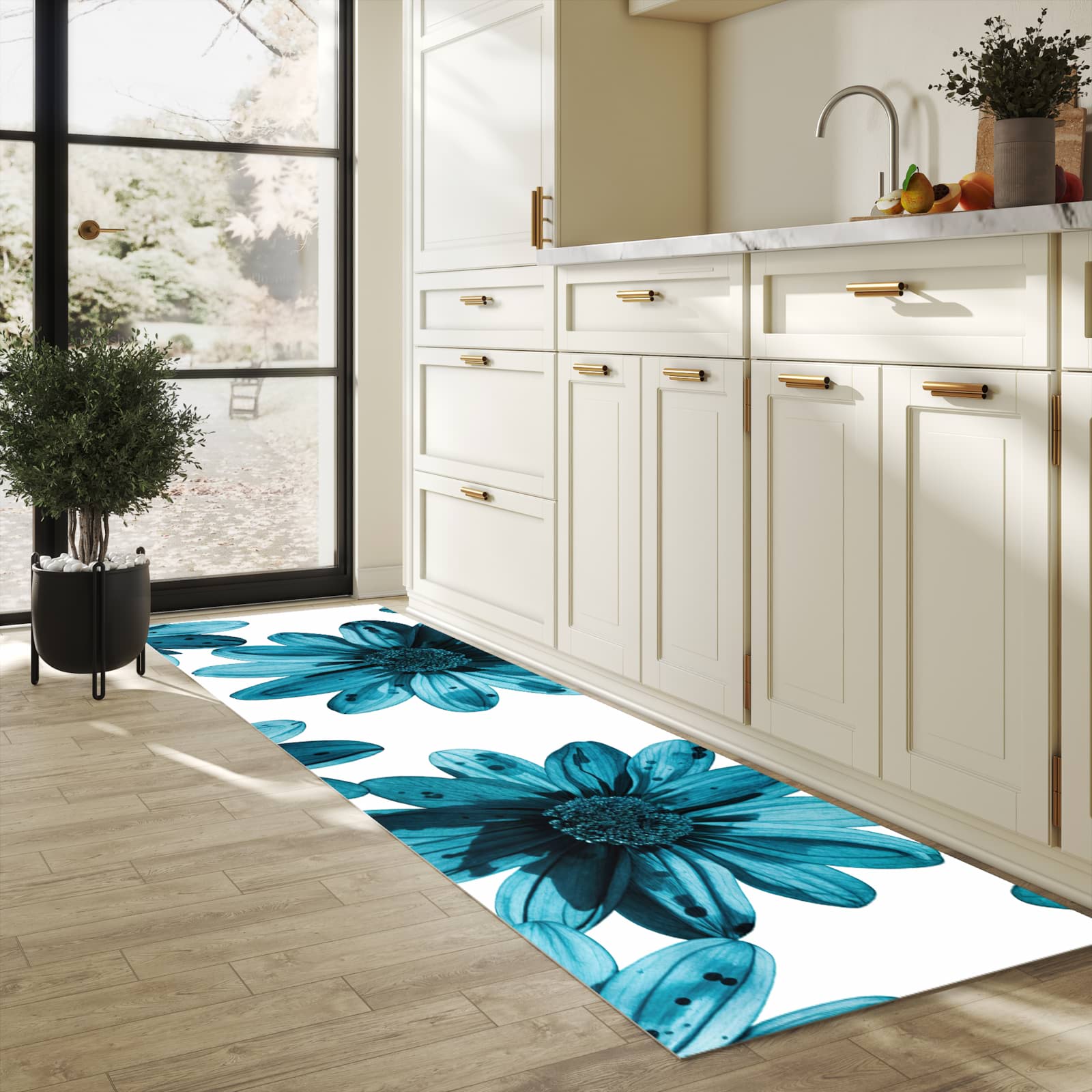 Langlebiger, waschbarer Küchenläufer mit Motiv Geblümt in heller Küche