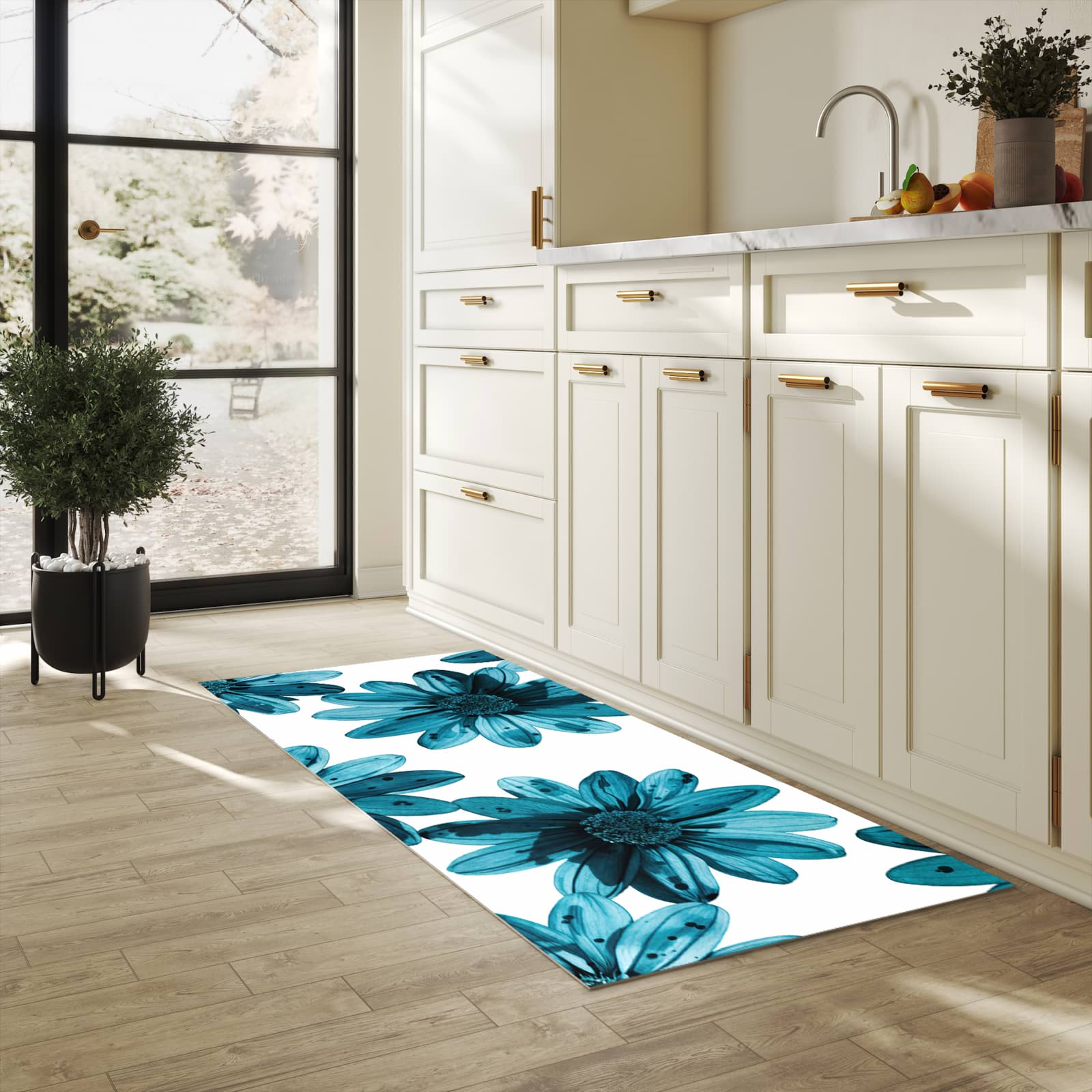 Fleckenresistenter rutschfester Küchenläufer mit Motiv Geblümt in heller Küche