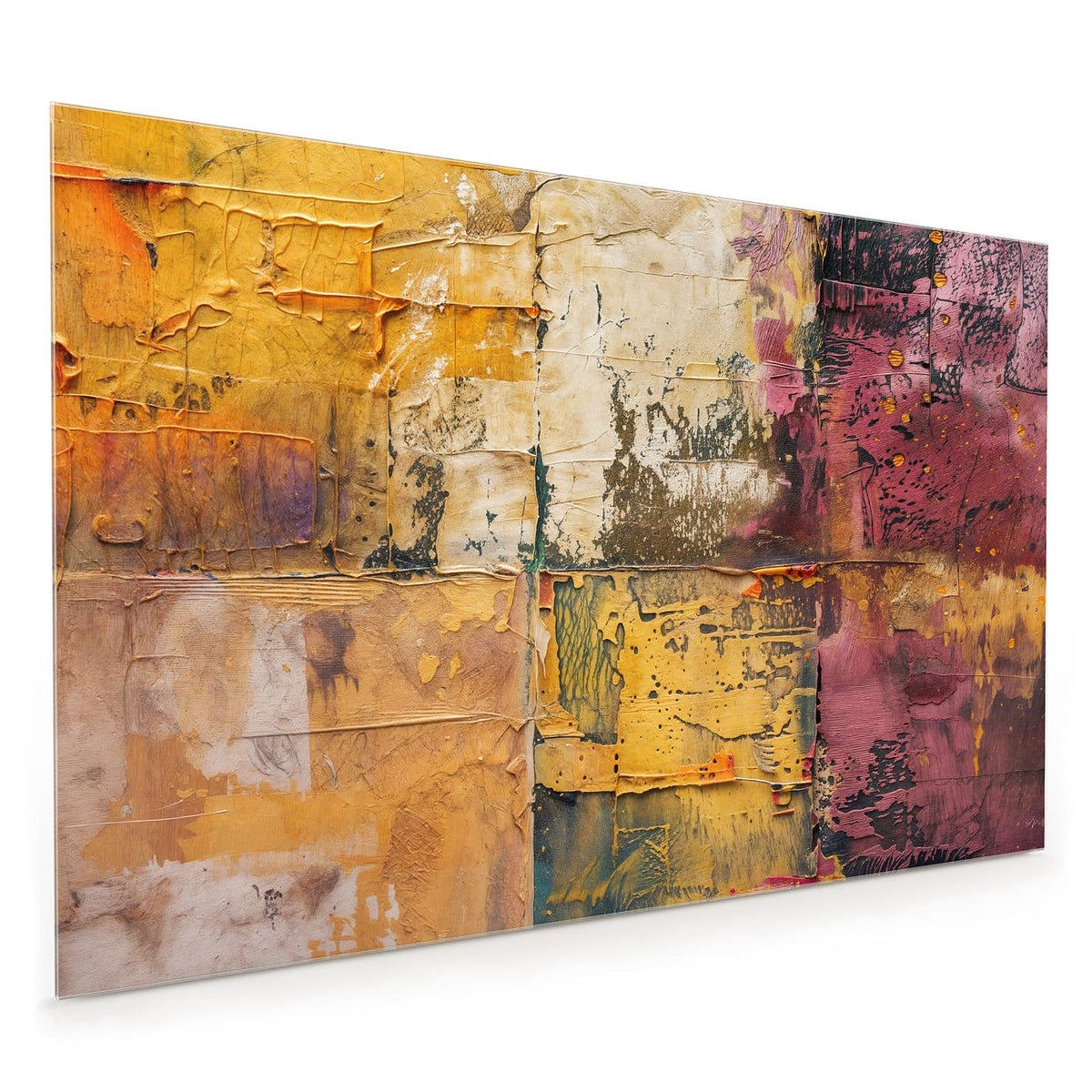 Küchenrückwand aus Glas im Hochformat: Übereinander geklebte, gerissene Papierschichten in Ocker, Senfgelb, Creme und Beerenrot.