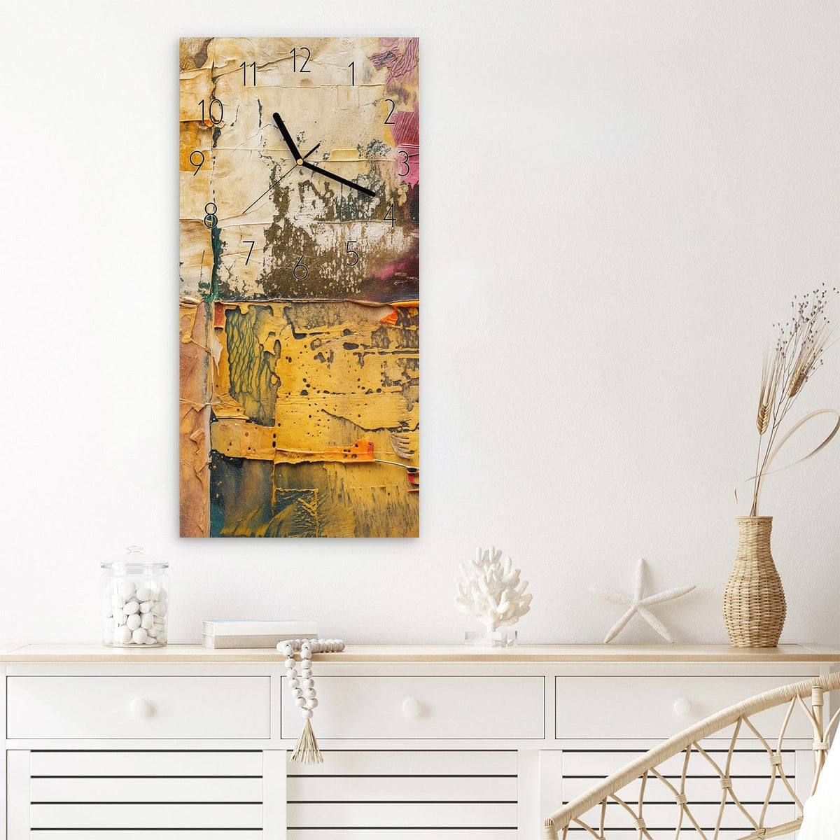Wanduhr Kunst Collage Textur aus Glas – Erdige Collage in Ocker und Burgund