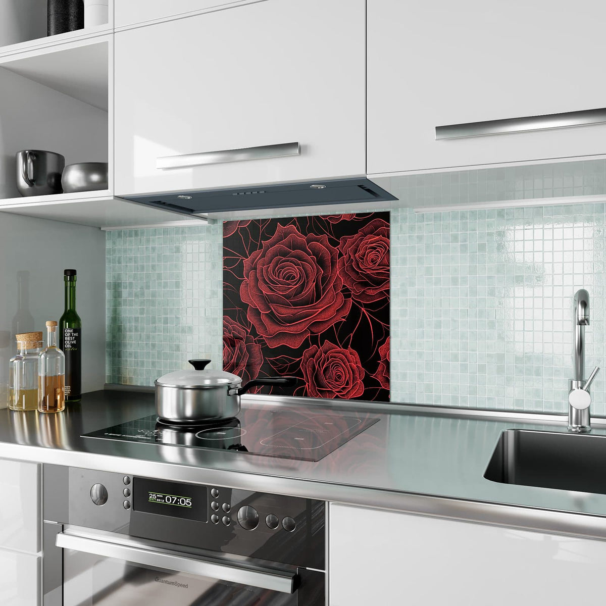Küchenrückwand aus Glas Rosenmuster in Rot im quadratischen Format als Spritzschutz hinter dem Kochfeld, über dem Fliesenspiegel montiert