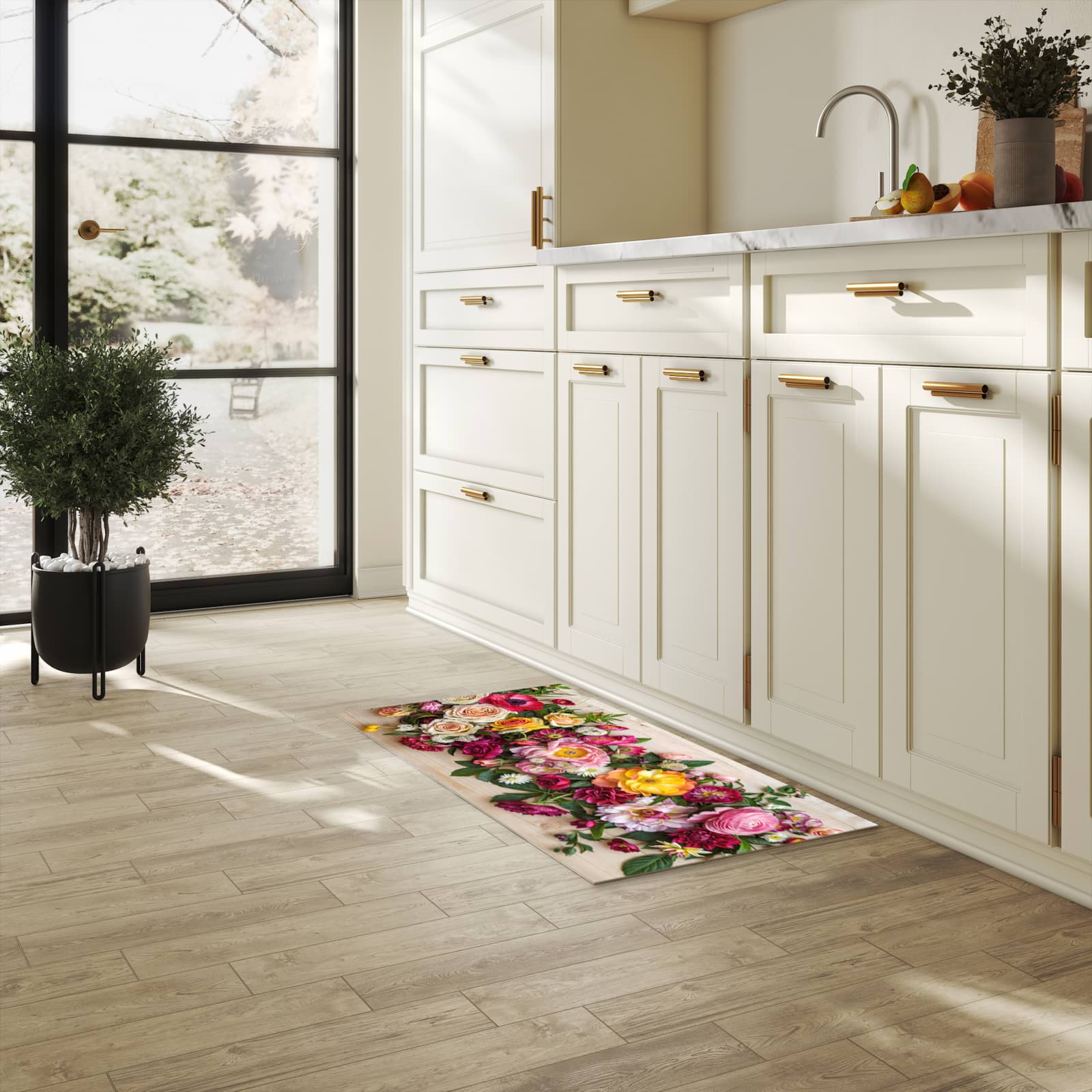 Küchenteppich mit Motiv Blumenbouquet für Ordnung & Übersicht in heller Küche