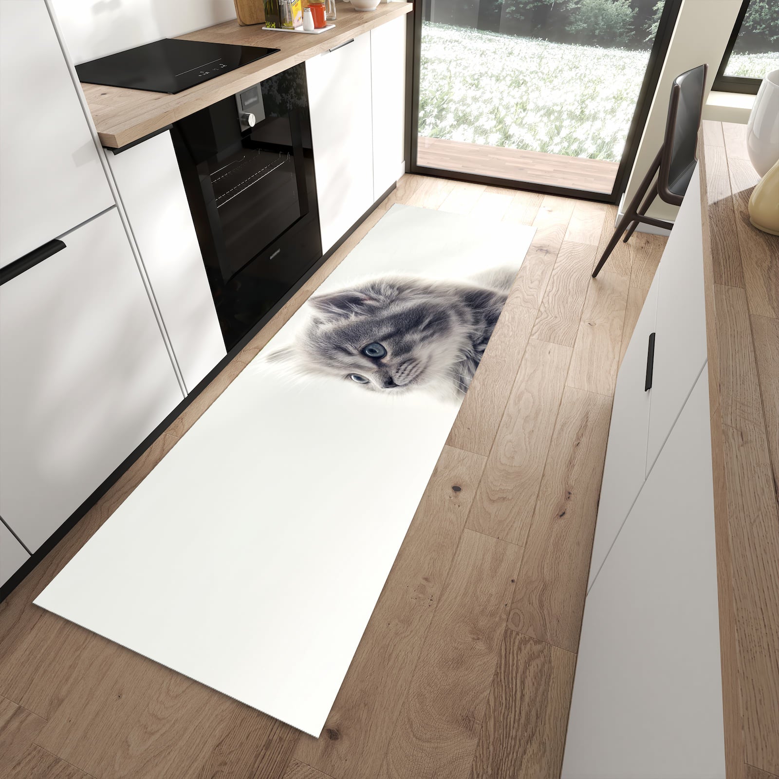 Bodenschonender Küchenläufer mit Motiv Kitten Portrait in moderner Küche